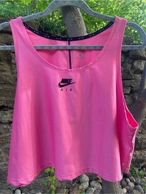 Nike Air Women’s Pink Dri-FIT Crop Running Tank Top